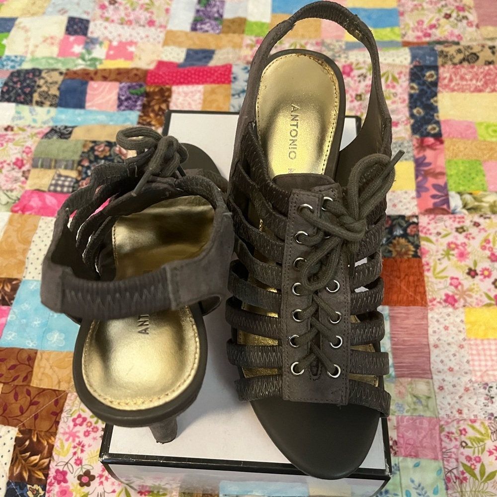 ANTONIO MELANI Black Heels Elegant Design